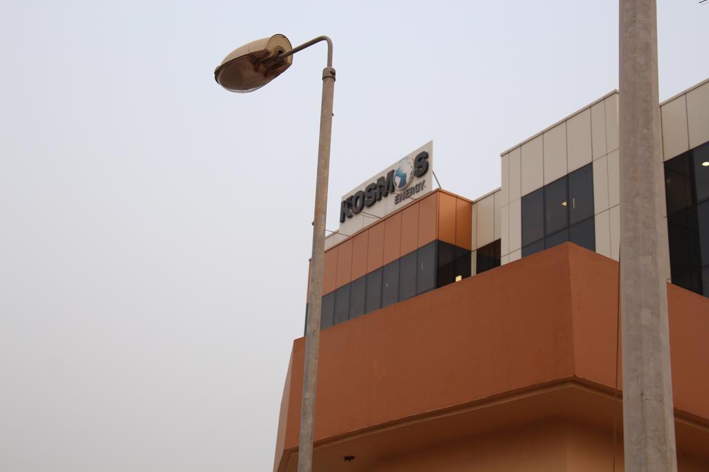 Hill View Hotel West Airport Άκρα Εξωτερικό φωτογραφία
